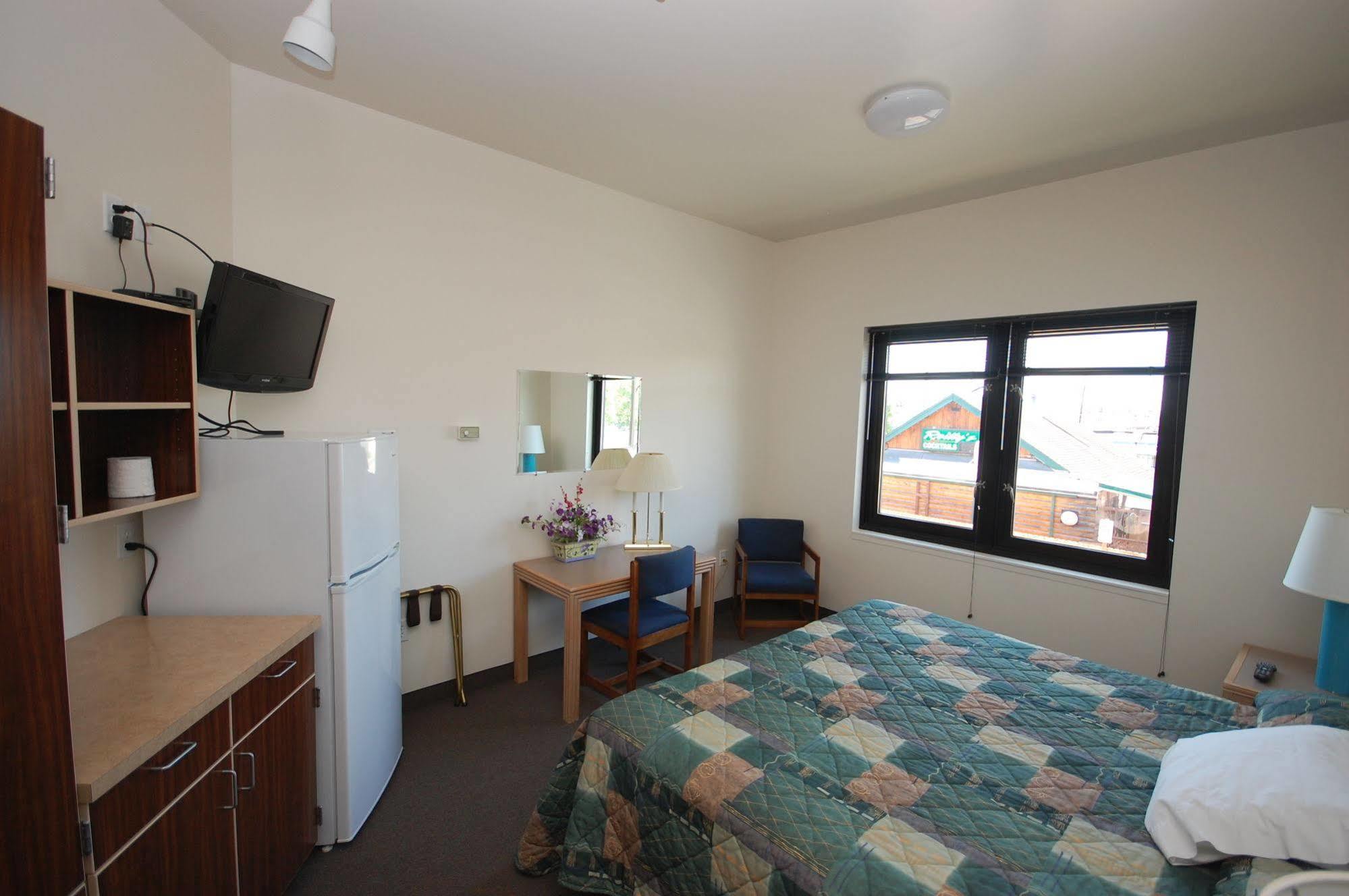 Sockeye Inn Анкоридж Экстерьер фото